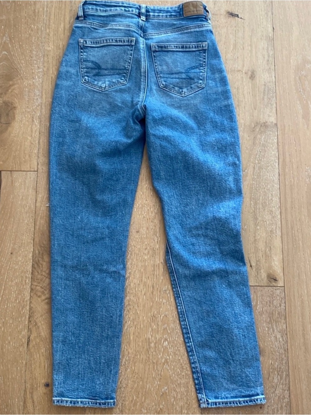 American Eagle Strigid Mom Jean size 0 - Picture 6 of 11